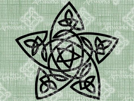 Celtic Knot Drawing, Celtic Knotwork Design, Etching Diy, Celtic Christmas, Celtic Knot Designs, Geometric Pattern Art, Celtic Knotwork, Celtic Tree, Wood Burning Patterns