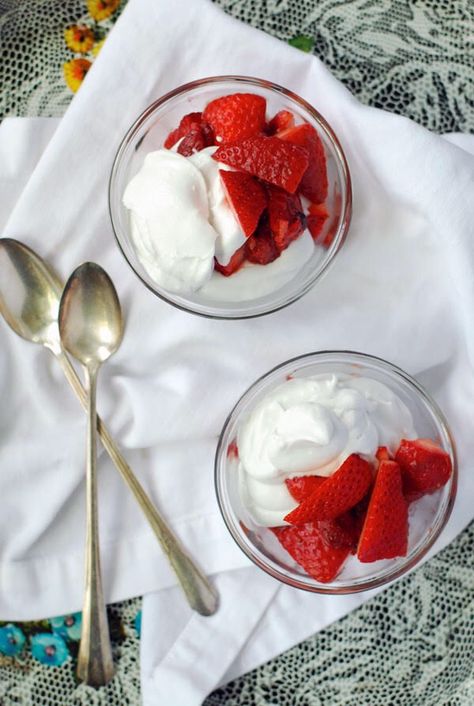 10 Whole30 Dessert Recipes You'll Love! #Whole30 #Desserts #Recipes #Healthy #Fruit Whole 30 Dessert, 30 Diet, Whole 30 Diet, Roasted Strawberries, Strawberry Topping, Coconut Whipped Cream, Recipe 30, Whole 30 Recipes, Whole 30