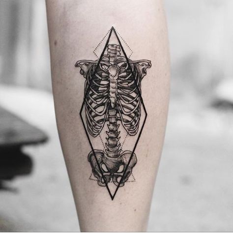 anatomical skeleton geometric tattoo by postyism Anatomical Tattoos, Tato Geometris, Anatomy Tattoo, Tattoo Dress, Tattoo Snake, Anatomical Heart Tattoo, Skeleton Tattoo, Dibujos Tattoo, Geniale Tattoos