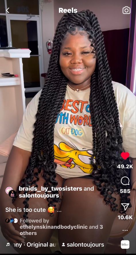 Jumbo passion twist hairstyle Big Twist Braids Hairstyles, Glam Hairstyles, Latest Hair Braids, Jumbo Twists, Twist Hairstyle, Kay Kay, Senegalese Twist Hairstyles, Hype Hair, Hairstyles Pictures