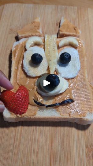 Bingo And Bluey, Cute Breakfast Ideas, Strawberry Heart, Strawberry Hearts, Breakfast Idea, Breakfast Of Champions, Valentines Food, Kids Food, Fun Kids Food