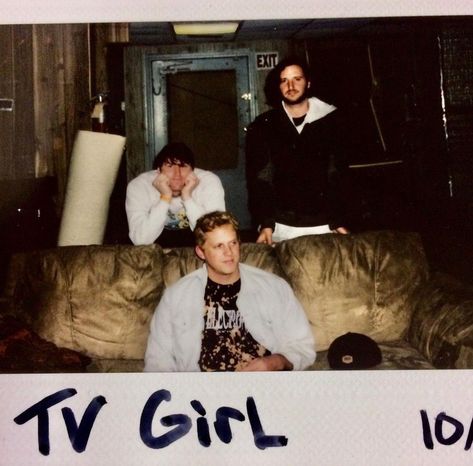 French Exit, Indie Band, Girls Album, Tv Girl, Song Artists, Aesthetic Indie, Indie Aesthetic, Indie Pop, Tv Girls