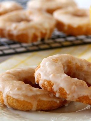 Breakfast and Brunch Archives - Homemade In The Kitchen Cruller Recipe, French Cruller Recipe, Crullers Recipe, French Crullers, Treats Recipes, Think Food, Donut Recipes, Perfect Breakfast, Key Lime