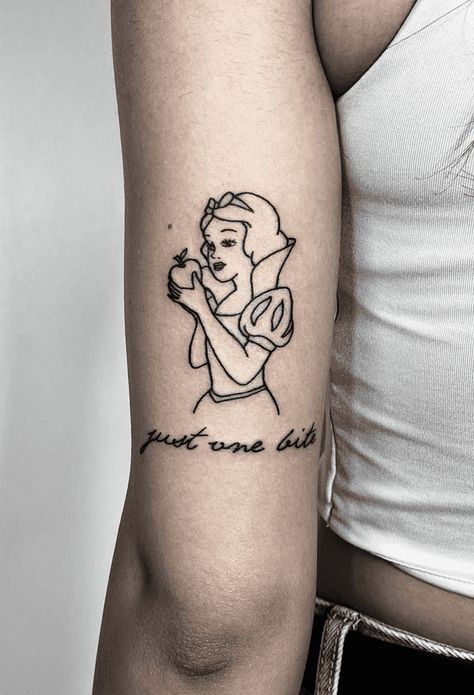 Snow White Tattoo Ideas, White Tattoo Ideas, Snow White Tattoo, Snow White Tattoos, White Tattoos, Tattoo Design Ideas, Jewelry Tattoo, Cartoon Tattoos, Yuri Anime