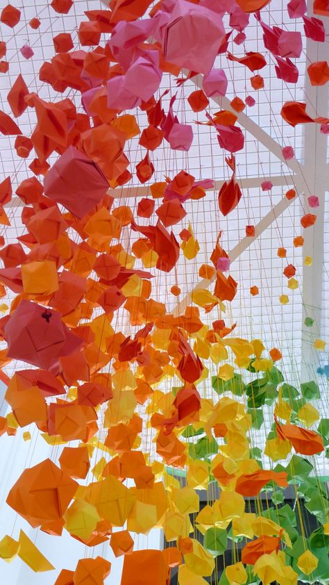 To celebrate the school summer holidays in 2015, the National Museum of… Pride Art Installation, Pixel Sculpture, Hanging Art Installation, Origami Installation, Paper Art Installation, Japanese Elements, School Summer Holidays, Festival Planning, Rainbow Hanging