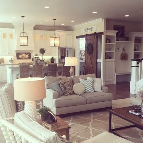 Open floor plan kitchen and family room in neutrals - love the farmhouse style eclecticallyvintage.com Open Floor Plan Kitchen, Casa Country, Casa Vintage, Neutral Living Room, Style At Home, Eclectic Home, Breakfast Nook, Home N Decor, Open Floor