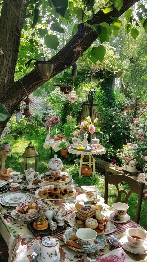 Tea Garden Party Ideas, Garden Afternoon Tea, Farm Tea Party, Tea By The Sea, Garden Tea Party Wedding, Wonderland Tea Party, Cozy Birthday Party Ideas, Garden Tea Party Aesthetic, Birthday Garden Party Ideas