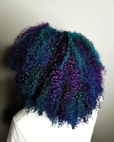 closeCULTURE. on Instagram: “🗣Damnnnnnn 😍🔥😍👌🏾 x o x o x o x o x o x o #closeculture #naturalhaircare #naturallycurly #naturalhairdaily #naturalhairjourney #kinkyhair…” Blue Highlights Natural Hair Black Women, Purple And Blue Natural Hair Black Women, Purple Hair Styles For Black Women, Blue And Purple Natural Hair, Blue Hair For Black Women, Teal Natural Hair Black Women, Blue And Purple Curly Hair, Blue Hair Curly Natural, Colorful Curly Hair Black Women