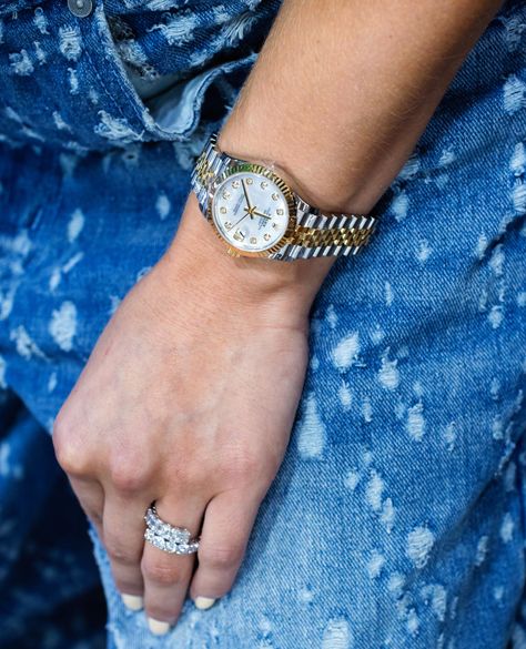 31mm 18K Yellow Gold and Stainless Steel Rolex Datejust with a mother of pearl diamond dial and jubilee band

#BuchwaldJewelers #MiamiJewelers #Jewelry #Seybold #GIA #GIAcertified #Diamonds #Miamipawnshop #DowntownMiami #LuxuryBrand #Trendy #Datejustmiamiused Rolex 36mm Women On Wrist, Ladies Rolex Watches On Wrist, Date Just Rolex Women, Rolex Mother Of Pearl Diamonds, Rolex Watches Women 26mm, Stainless Steel Rolex, Downtown Miami, Pearl Diamond, Rolex Datejust