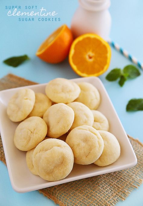 Super Soft Clementine Sugar Cookies - Soft, citrusy sugar cookies are the perfect use for clementines, lemons, oranges, or any of your favorite citrus fruits. | thecomfortofcooking.com Clementine Recipes, Granola Parfait, Lemon Sugar Cookies, Lemon Poppyseed Muffins, Chewy Sugar Cookies, Soft Cookie, Cookies Ingredients, Dessert Bars, Christmas Baking