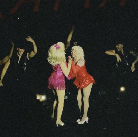 Trixie And Katya Wallpaper, Trixie Motel, Trixie Katya, 80s Inspired Outfits, Katya Zamolodchikova, Trixie Mattel, Trixie And Katya, Call My Friend, Cute Posts