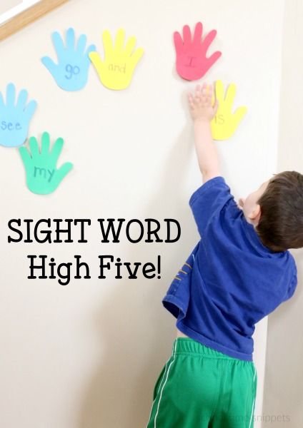 Sight Word High Five-- great way to learn and play today! Preschool Sight Words, Sight Word Fun, Learning Sight Words, Teaching Sight Words, Preschool Literacy, Sight Words Kindergarten, Site Words, Sight Word Activities, Sight Word Games