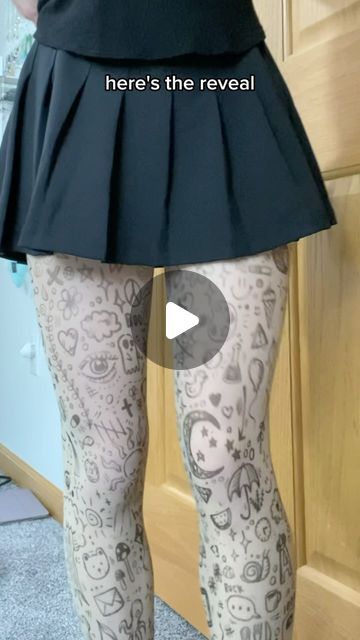 How To Make Arm Warmers Out Of Socks, Diy Tights, Drawing Reels, 2025 Style, Instagram Doodle, Cute Easy Doodles, Easy Doodles, Enrichment Activities, Craft Corner