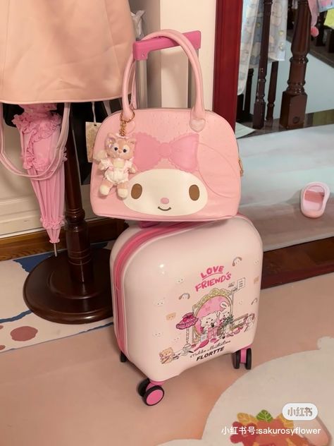 Kawaii Luggage, Sanrio Luggage, Hello Melody, Girly Theme, Kawaii Summer, Pinky Girls, Cute Suitcases, 2000s Japanese Fashion, Cute Luggage