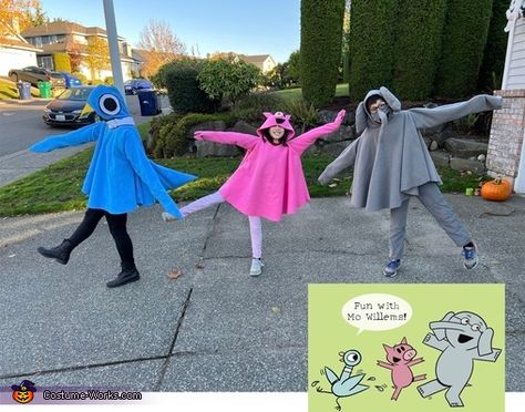 Piggie Book Character Costume, Elephant And Piggie Halloween Costume, Mo Willems Pigeon Costume Diy, Elephant And Piggie Costume Diy, Piggie And Gerald Costume Diy, Piggie Costume Mo Willems, Piggy And Elephant Costume, Pigeon Mo Willems Costume, Piggy And Gerald Costume