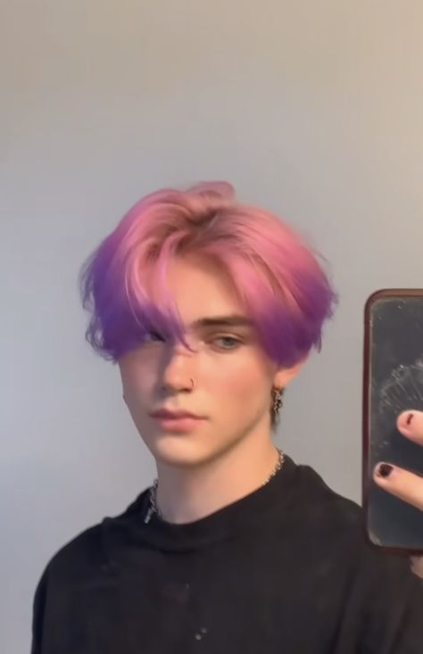 Colored Mens Hair, Guy Colored Hair, Men Coloured Hair, Purple Hair Color Men, Light Purple Hair Men, Cool Hair Dye Ideas For Short Hair Men, Men’s Pink Hair, Long Dyed Hair Men, Dyed Hair Inspiration Men