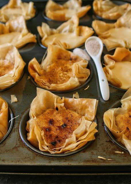 Cupcakes & Couscous: Milk Tart Phyllo Cups, a favourite South African dessert gets a makeover. Milk Tarts, Creme Brulee Torch, South African Desserts, African Dessert, Milk Tart, Phyllo Cups, Easy Weekday Meals, Salted Caramel Fudge, Recipes Bread