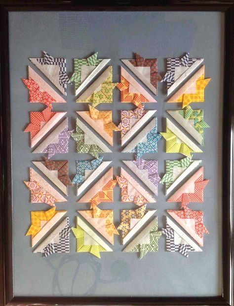 Create Art With Mrs. P!: Make a quilt in an evening--A PAPER ORIGAMI quilt that is! Origami Quilt Blocks, Framed Origami, Origami Quilt, Origami Wall Art, Origami Star Box, Origami For Beginners, Fabric Origami, Origami Dragon, Paper Quilt