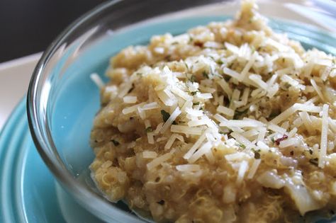 Parmesan Garlic Quinoa. Like mac and cheese, so they say... Parmesan Quinoa, Garlic Quinoa, Quinoa Mac And Cheese, Mac Cheese, Quinoa Recipes, Allergy Free, Vegetarian Dishes, Dinner Time, Side Dish Recipes