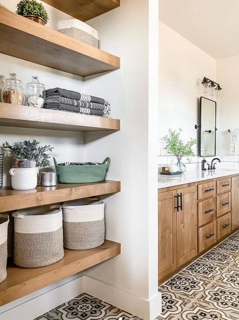 Spruce up your bathroom shelf to make it not only beautiful but also useful! We've rounded up ideas to elevate your bathroom organization. Open Bathroom Shelving, Open Shelves In Bathroom, Open Bathroom, Bathroom Shelf Decor, Bath Redo, Tidy Bathroom, Bathroom Closet, Hall Bathroom, Modern Farmhouse Bathroom