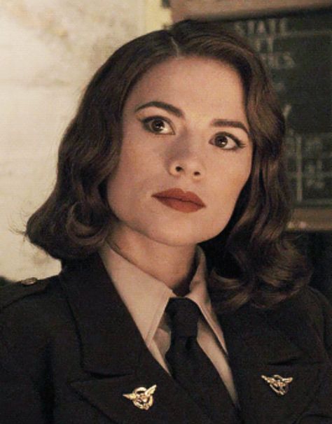 Peggy Carter Icons, Hailey Atwell, Haley Atwell, Hayley Atwell, Peggy Carter, Agent Carter, Marvel Women, Marvel Memes, Marvel Cinematic Universe