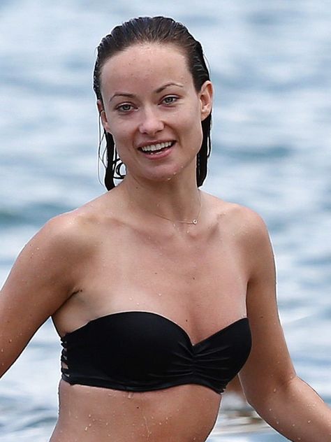 Olivia Wilde Olivia Wilde Side Profile, Selena Gomez Miley Cyrus, Wild Outfits, Olivia Wilde, Celebrity Beauty, Hollywood Life, Side Profile, Makeup Pictures, Without Makeup