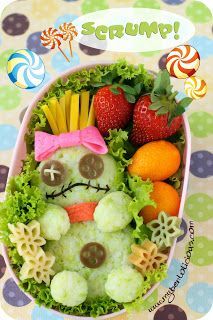 Doll From Lilo And Stitch, Bento Box For Kids, Japanese Bento Lunch, Lunch Box Recipe, Bento Box Recipes, Luau Food, Disney Inspired Food, Lunch Ideas For Kids, Kids Bento