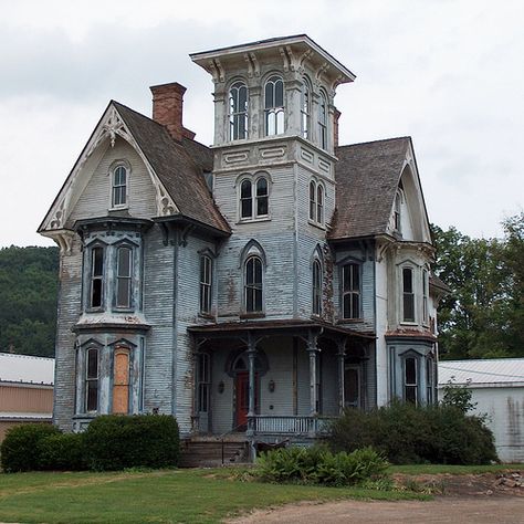 https://flic.kr/p/5Rjzmx | Spooky House with Tower | Smethport, Pennsylvania. Abandoned Mansion For Sale, Scary Houses, Old Abandoned Buildings, Creepy Houses, Old Abandoned Houses, Old Mansions, Spooky House, Abandoned House, Abandoned Mansions