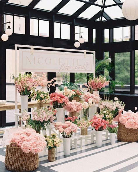 Flower Bar Ideas Wedding Reception, French Garden Bridal Shower Theme, Peonies Bridal Shower Theme, Bridal Garden Tea Party, Parisian Tea Party Decor, Secret Garden Shower Theme, French Inspired Bridal Shower Theme, Bridgerton Bridal Shower Backdrop, Winery Centerpiece Ideas