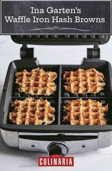 Waffle Iron Hash Browns, Recipes Waffles, Hashbrown Waffles, Grilled Brats, Pepper Tofu, Waffle Iron Recipes, Potato Waffles, Crispy Hashbrowns, Brown Recipe