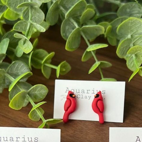 Aquarius Clay Company on Instagram: "Cardinals are restocked❤️Cardinal meanings and symbolism include friendship, flair, home, love and devotion, good luck, music, and messages from angels. They say the vibrant red bird is an uplifting, happy sign that those we have lost will live forever, so long as we keep their memory alive in our hearts. #polymerclayearrings #claycardinals #clayearringsofinstagram #clayartist #claybirdearrings #cardinals #love #friendship #amessagefromangels #claystudearrin Cardinal Clay Earrings, Clay Bird Earrings, Polymer Clay Cardinal, Happy Signs, Clay Bird, Model Magic, Christmas Clay, Red Bird, Live Forever