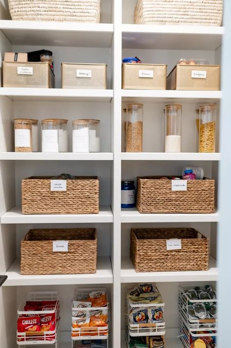 13 Pantry Organization Ideas To Transform Your Kitchen Beautiful Pantry Organization, Snack Shelf Organization, Preppy Pantry, Modern Kitchen Organization Ideas, Bookshelf Pantry Ideas, Reach In Pantry Organization, Food Pantry Organization, Simple Pantry Organization, Basement Cabinets