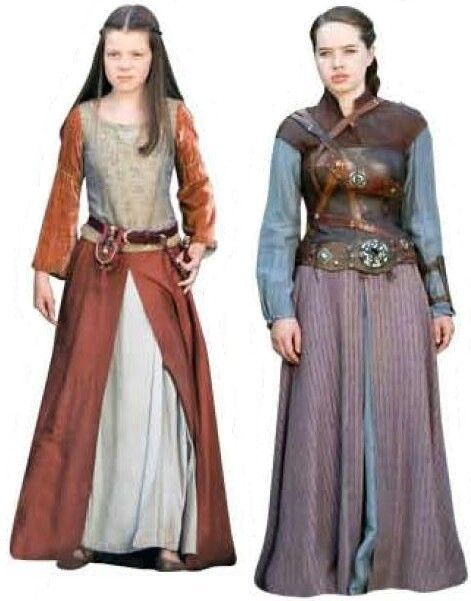 Lucy Pevensie Costume, Lucy Pevensie Outfit, Lucy Pevensie Dress, Narnia Inspired Outfits, Narnia Cosplay, Susan Pevensie Dress, Narnia Costumes Lucy, Narnia Susan Dress, Lucy Narnia