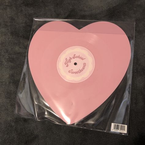 Heart shaped vinyl Heart Shaped Vinyl Record, Heart Shaped Record, Heart Shaped Aesthetic, Heart Shape Aesthetic, Melanie Martinez Vinyl, Melanie Martinez High School Sweethearts, Mika Core, Heart Vinyl Record, Vinyl Record Aesthetic