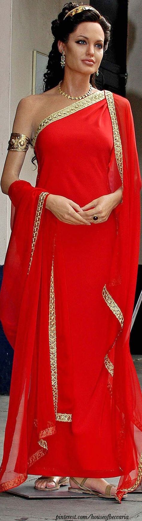 ~Angelina Jolie in Alexander, Red Grecian Dress | The House of Beccaria Greek Dress, Elegant Red Dress, Grecian Dress, Grecian Goddess, Goddess Costume, Goddess Dress, Greek Fashion, Elegant Red, Beauty And Fashion