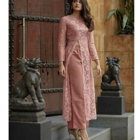 Net Kurti Designs Style, Bridal Outfit Pakistani, Net Suits Design Indian, Net Kurti Designs, Net Dresses Pakistani, Net Kurti, Net Dresses, Indian Designer Suits, Salwar Designs