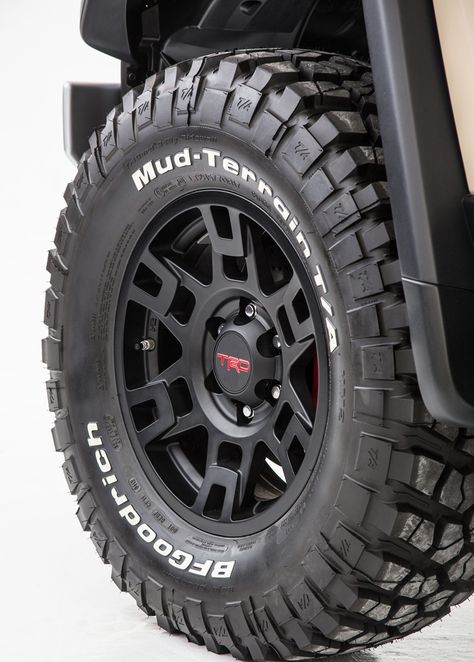 New Toyota TRD wheel just shown at SEMA 2012. Trd Pro Wheels, Tacoma Wheels, Toyota Trd Pro, Amarok V6, Tacoma Accessories, Accessoires 4x4, Tacoma Mods, Toyota 4runner Trd, Tacoma Truck