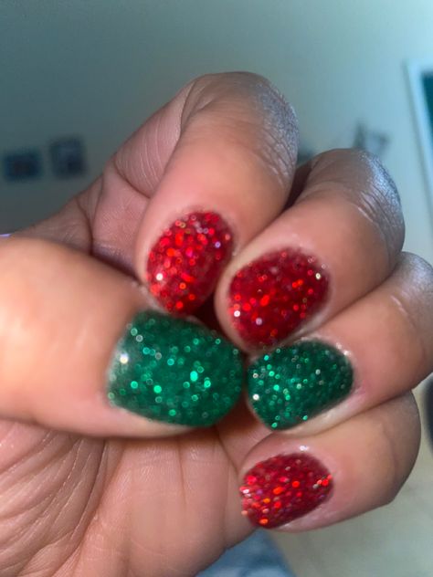 Green And Red Glitter Christmas Nails, Red And Green Sparkle Christmas Nails, Red And Green Gel Nails, Red Green Silver Nails, Red And Green Sparkle Nails, Christmas Nail Red And Green, Red And Green Christmas Nails Simple, Christmas Nails Red And Green Glitter, Christmas Glitter Nail Designs