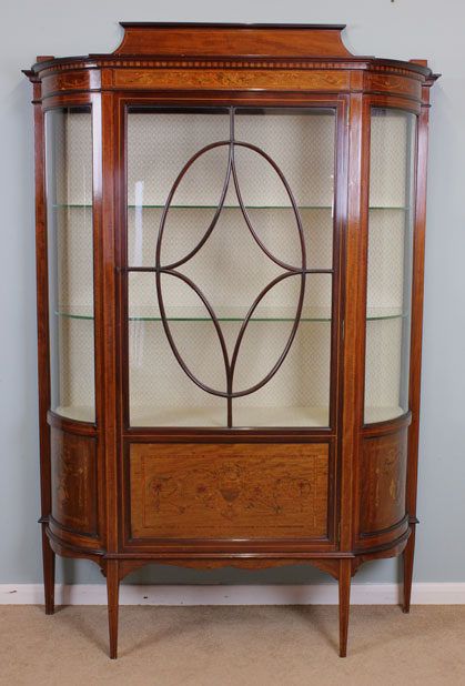 Edwardian Antique Display Cabinet - Antiques Atlas Edwardian Furniture, Antique Display Cabinet, Cambridge London, Antique Display Cabinets, Antique China Cabinets, Rustic Cabinets, Edwardian House, Furniture Rehab, Antique Kitchen