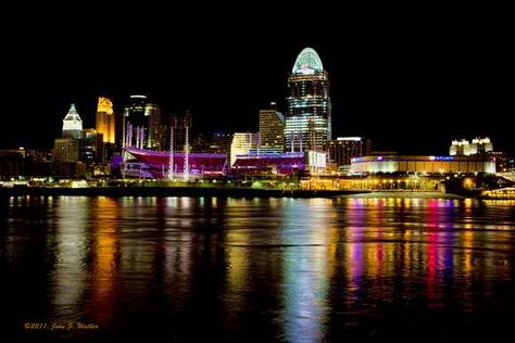 Cincinnati skyline at night Cincinnati Skyline, Skyline At Night, World Cities, Cincinnati Ohio, Cincinnati Bengals, Cincinnati, At Night, Opera House, Sydney Opera House