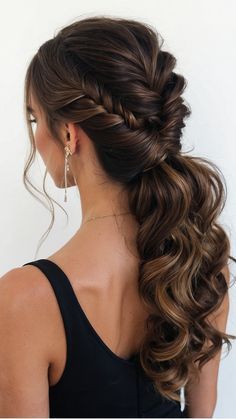 Teen Wedding Hairstyles, Teen Updo Hairstyles, Grad Hair, Graduation Hair, Cute Prom Hairstyles, Formal Hairstyles For Long Hair, Prom Hairstyle, Simple Prom Hair, Hoco Hairstyles