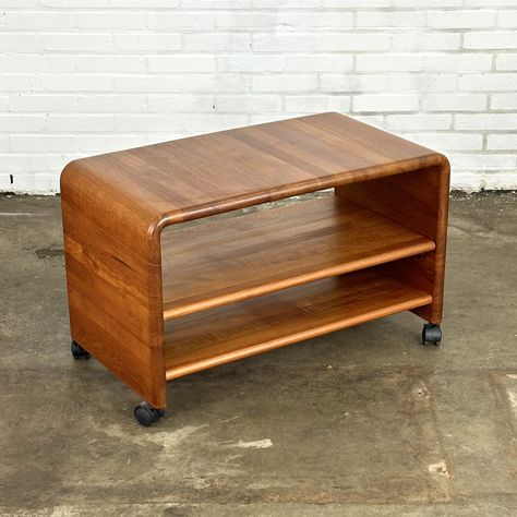 Listed on VNTG.com: Vintage TV / radio trolley in teak by Mikael Laursen, 1960s | #vntg #vintage Rolling Tv Stand, Tv Stand On Wheels, Vintage Cart, Mid Century Lounge, Minimalist Bar, Mid Century Lounge Chairs, Tv Radio, Art Studio At Home, Teak Coffee Table