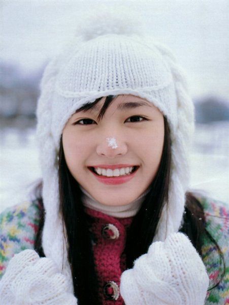 Aragaki Yui Top 10: The Most Beautiful Japanese Actresses 일본 패션, Smile Girl, Japan Fashion, Japanese Women, Famous Celebrities, Cute Woman, Ulzzang Girl, Asian Beauty, Actresses