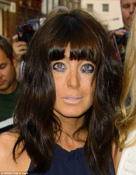 She's not one for the less is more approach when it comes to eye make-up, but Claudia perh... Claudia Winkleman Hair, Emo Makeup Looks, Brown Eyeshadow Looks, Claudia Winkleman, Icons Party, Gloves Crochet, Gloves Vintage, Emo Makeup, Brown Eyeshadow