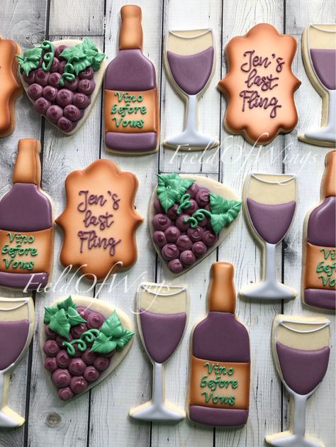 Winery Bachelorette Sugar Cookies #FieldOfWings #Winery #BacheloretteParty #LastFling #Wine Wine Glass Cookies, Cocktail Cookies, Glass Cookies, Wine Cookies, Wine Birthday, Theme Cookies, Fruit Cookies, Decorative Cookies, Sugar Cookie Ideas