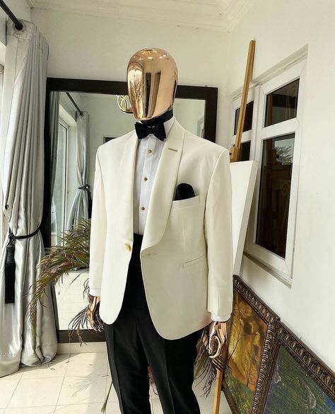 Cream Tuxedo Wedding, Pants Wedding Outfit, Cream Tuxedo, Bond Outfits, Mens Pants Fashion Casual, Mens Outdoor Fashion, White Wedding Suit, Custom Tuxedo, Stylish Mens Suits