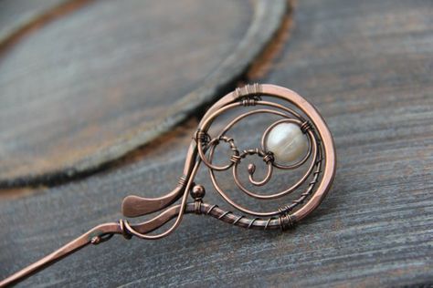 Hair stick, or set of 2 hair sticks, hair pin, hair fork copper and pearl hair stick "Morning dew", wire wrap hair accessories, bridal hair Steampunk Hair, Wrapped Hair, Hair Acessories, Bijoux Fil Aluminium, Pin Hair, Hair Fork, Morning Dew, Jewellery Inspiration, Wire Work Jewelry