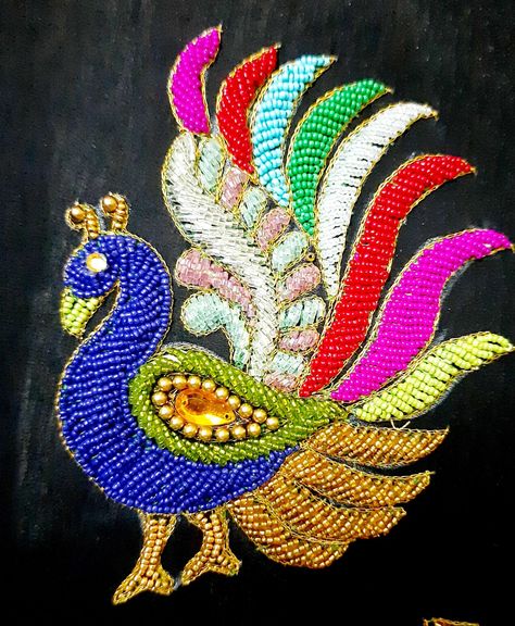 Embroidery Motives Design, Aari Motif, Feather String Art, Macrame Toran, Butterfly Step By Step, Blue Sari, Peacock Drawing, Peacock Crafts, Peacock Embroidery Designs