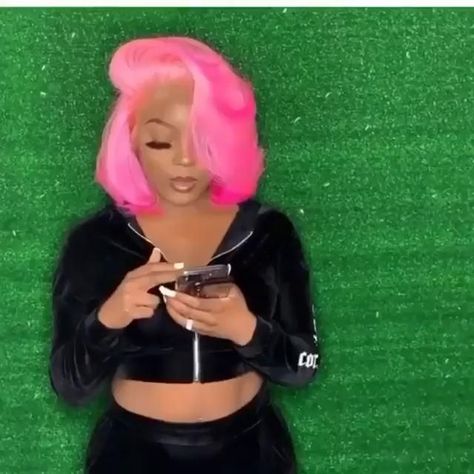 Short Layered Bob, Pink Bob, Best Lace Wigs, Double Buns, Hot Pink Hair, Neon Hair, Short Layered, Hair Color Pink, Hair Brands