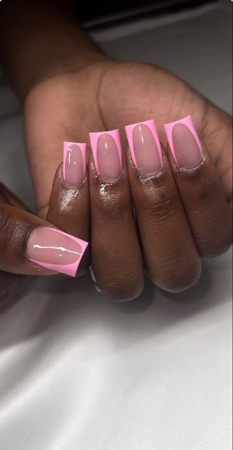 Luxury Short Nails, Pink Shirt Nails, Shirt Nails, Poppin Nails, Fye Nails, Nail Business, French Manicure Nails, Braided Styles, Manicure Nails